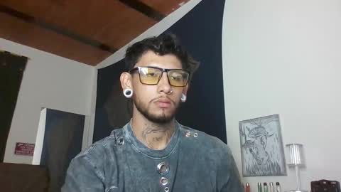 Michael Caicedo online show from 02-08-26, 07:23