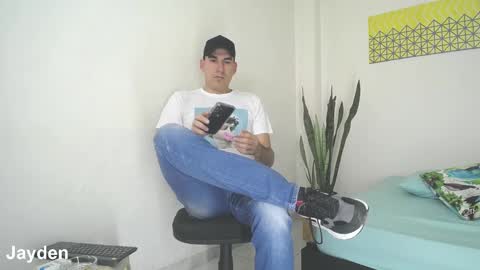 Jacob And Jayden online show from 01-08-25, 07:24