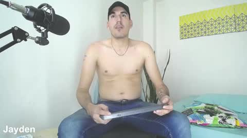 Jacob And Jayden online show from 01-14-25, 07:11