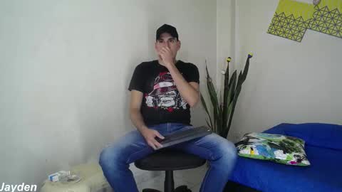 Jacob And Jayden online show from 10-27-25, 07:07