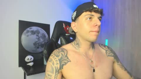 jacobb116 online show from 11-09-25, 01:15