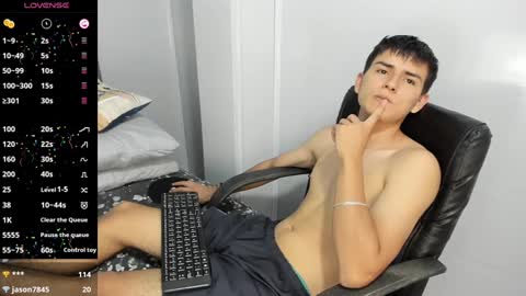 Jacob Lee online show from 12-17-24, 01:18