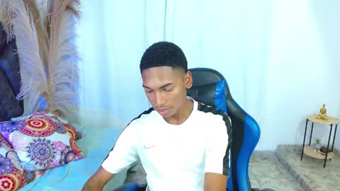 Snapshot of jacobcum18 chatting on 05-13-26, 03:42 jacobcum18 online show from 05-13-26, 03:42
