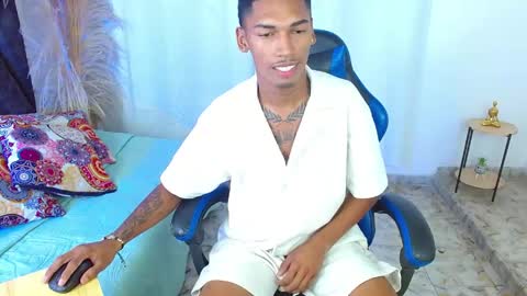 Snapshot of jacobcum18 chatting on 05-16-26, 02:05 jacobcum18 online show from 05-16-26, 02:05