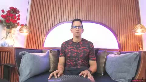 jacobdraven online show from 11-11-25, 03:39