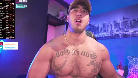 Snapshot of jacobfitness chatting on 11-19-25, 02:44 JACOB online show from 11-19-25, 02:44