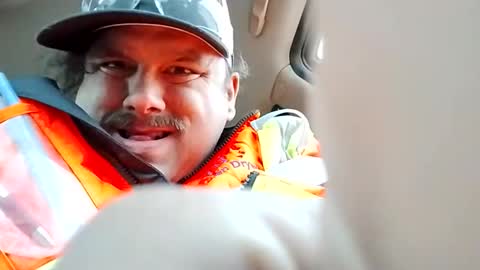 Snapshot of jacobledyit21 chatting on 11-02-25, 10:12 Shakey j online show from 11-02-25, 10:12