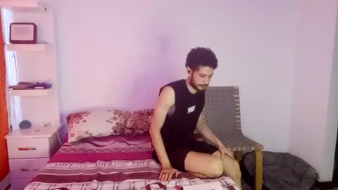 JACOB  ROBIN online show from 11-06-25, 06:20