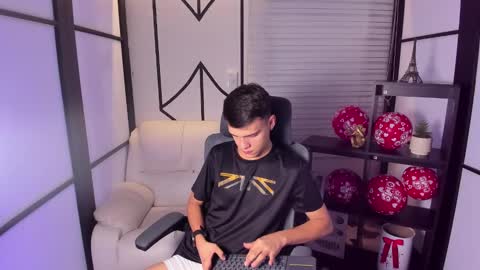 Jacob online show from 02-15-25, 05:09