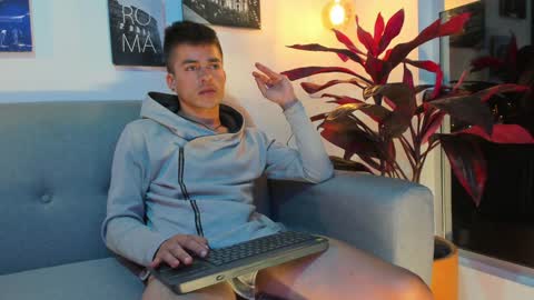 Snapshot of jacobstones_ chatting on 01-30-25, 06:46 JACOB STONES online show from 01-30-25, 06:46