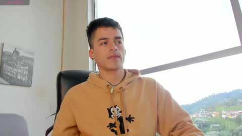 Snapshot of jacobstones_ chatting on 02-23-25, 05:18 JACOB STONES online show from 02-23-25, 05:18