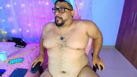 daddy sir master bear online show from 03-01-25, 05:52