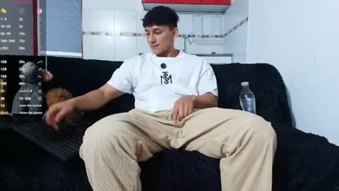 Snapshot of jacques_cardiet chatting on 04-23-26, 02:41 jacobo online show from 04-23-26, 02:41