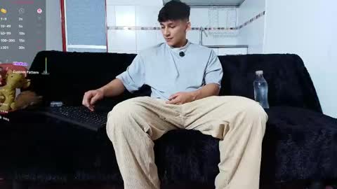 Snapshot of jacques_cardiet chatting on 05-08-26, 01:38 jacobo online show from 05-08-26, 01:38