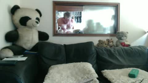 Jacques online show from 02-28-25, 04:10