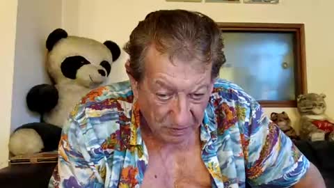 Snapshot of jacques_de_france chatting on 07-23-26, 04:21 Jacques online show from 07-23-26, 04:21