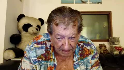 Snapshot of jacques_de_france chatting on 07-27-26, 03:24 Jacques online show from 07-27-26, 03:24
