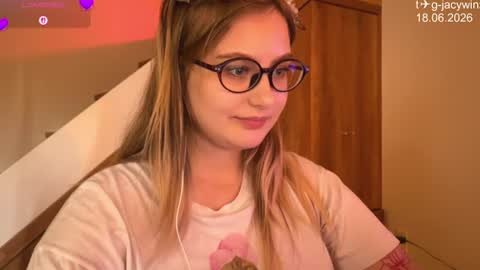 jacywinslat online show from 06-18-26, 09:14