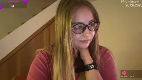 jacywinslat online show from 06-26-26, 10:52