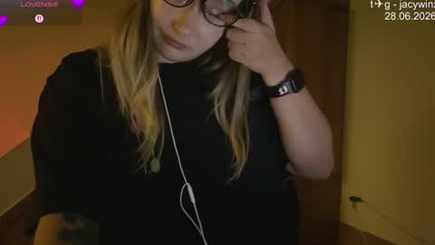 jacywinslat online show from 06-28-26, 03:07