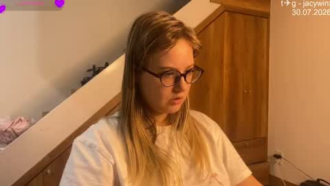 jacywinslat online show from 07-30-26, 03:11