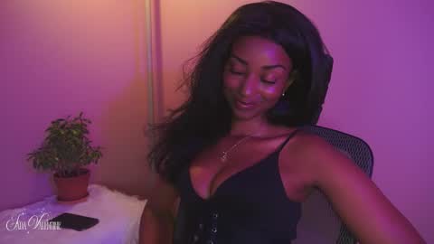 Snapshot of jada_valentine chatting on 03-20-26, 03:44 Jada online show from 03-20-26, 03:44