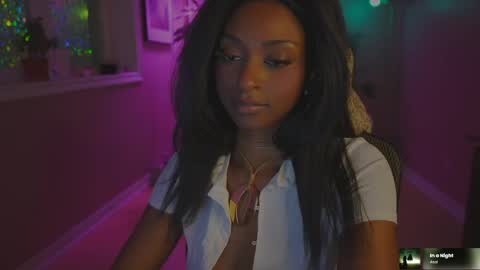 Snapshot of jada_valentine chatting on 04-11-26, 07:45 Jada online show from 04-11-26, 07:45