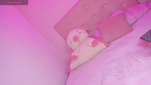 Vanniall online show from 02-23-25, 02:35