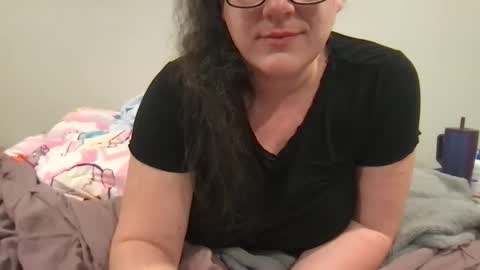 Snapshot of jade_amethyst_star chatting on 11-10-25, 01:04 jade_amethyst_star online show from 11-10-25, 01:04