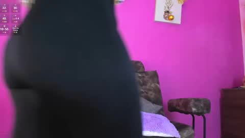 Snapshot of jade_brunnette chatting on 02-20-25, 08:25 Jade Brunete online show from 02-20-25, 08:25