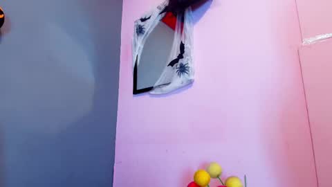 Snapshot of jade_brunnette chatting on 10-12-25, 08:19 Jade Brunete online show from 10-12-25, 08:19