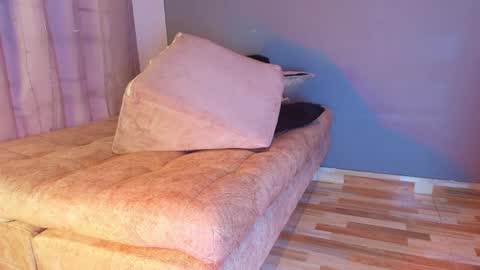  Jade Brunete  online show from 04-17-26, 08:34