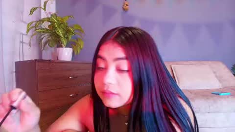 Snapshot of jade_brunnette chatting on 07-06-26, 08:33 Jade Brunete online show from 07-06-26, 08:33