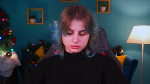 jade_castle online show from 01-15-25, 02:17