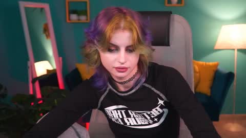 jade_castle online show from 01-30-25, 08:22