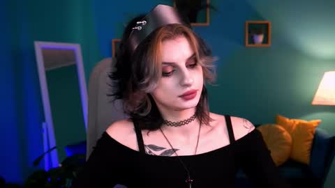 jade_castle online show from 02-18-25, 05:09