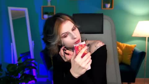 jade_castle online show from 02-21-25, 02:17