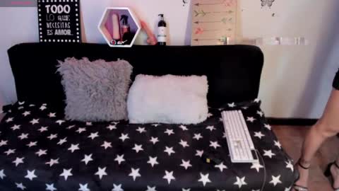 jade_connor online show from 04-14-26, 08:37