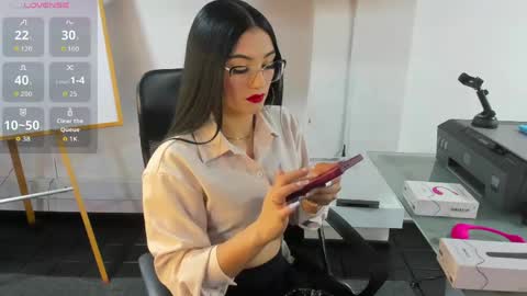 jade_connor online show from 05-30-26, 07:22