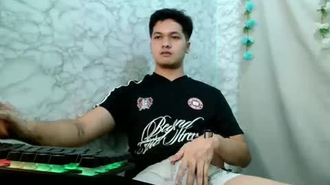 jade_halo online show from 05-23-26, 01:11