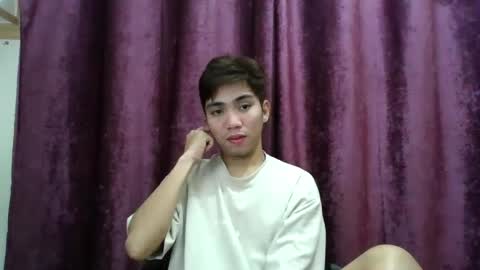 Jade online show from 01-19-25, 01:44