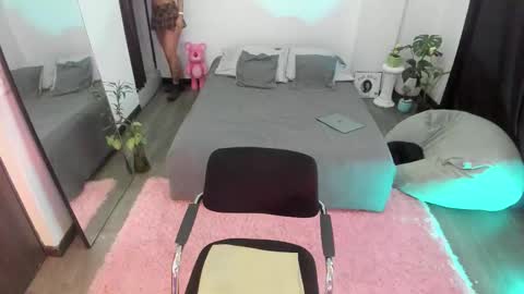 Jade  independent model online show from 12-01-25, 11:37