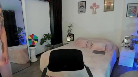 Jade  independent model online show from 04-22-26, 12:18