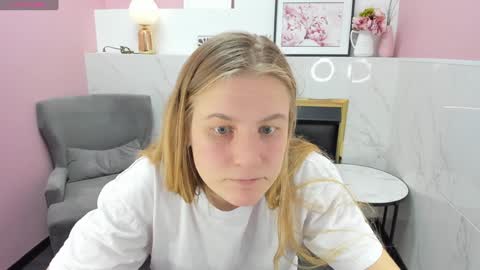 Jade online show from 12-22-24, 12:28