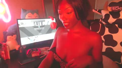 Jade Temptress online show from 02-11-25, 01:41