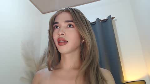 Snapshot of jade_the_vergin02 chatting on 02-06-26, 10:29 Adriana online show from 02-06-26, 10:29