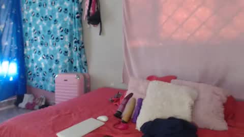 Jade Watson online show from 12-07-24, 07:10