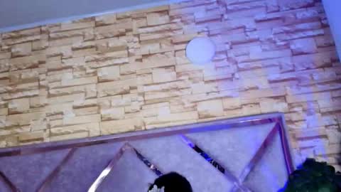 jade white  online show from 01-07-26, 01:02