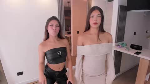 Snapshot of jade_ws chatting on 02-21-25, 08:27 Jade online show from 02-21-25, 08:27