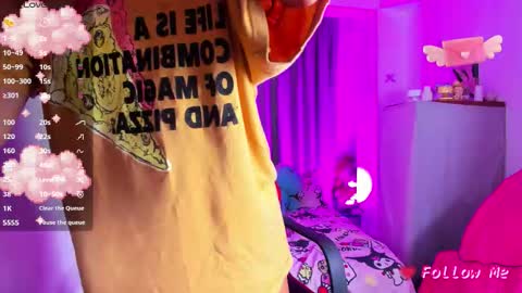 Snapshot of jadebenett chatting on 12-04-25, 04:44 Jade Benett online show from 12-04-25, 04:44